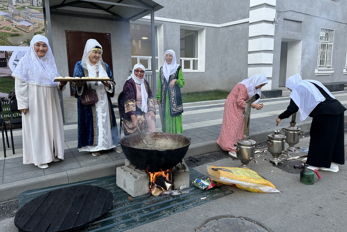 На проспекте Шакарима открыли обновленный сквер